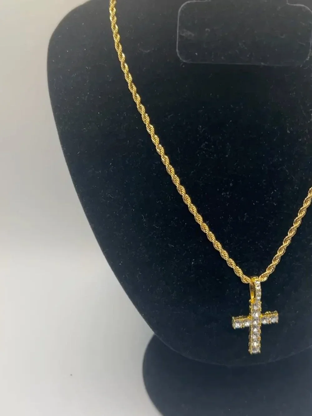 No Fade Rope Chain Real Gold Cross Pendant Stainless Steel Plated 18in Womens